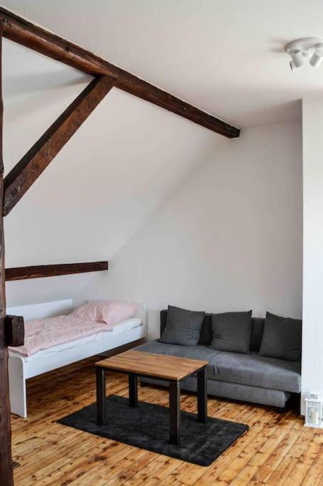 Schoene Dachgeschosswohnung Nahe Koeln Zewnętrze zdjęcie