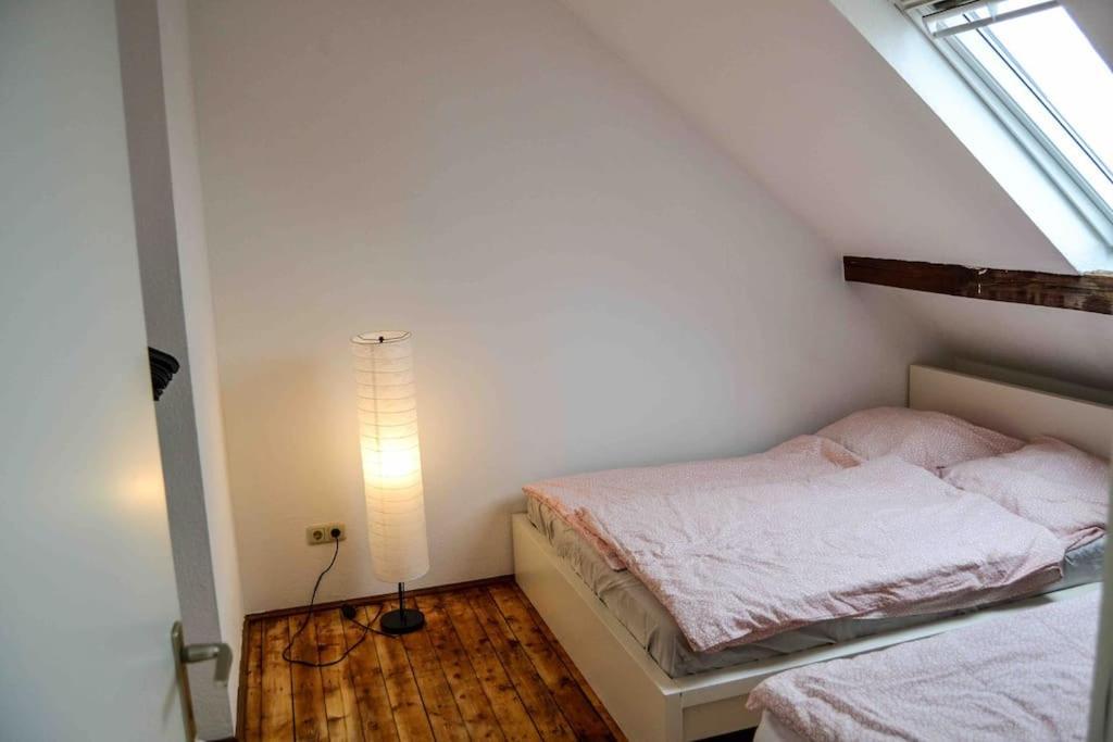 Schoene Dachgeschosswohnung Nahe Koeln Zewnętrze zdjęcie